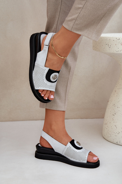 Жіночі сандалі на платформах сріблясті Isnnoria