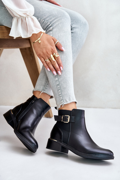 Жіночі ботильйони на низькому каблуці утеплені з золотистою пряжкою Black Inomira