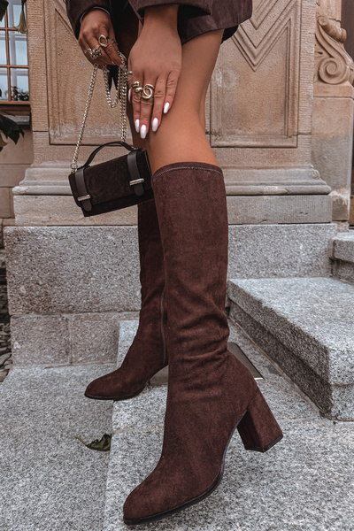 Жіночі чоботи на високому підборі з еко замші шоколадні Yelisse
