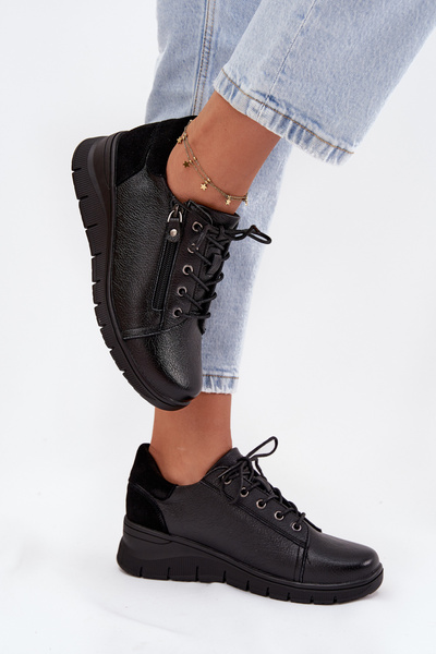 Шкіряне жіноче взуття на платформі Vinceza 39964 Чорне