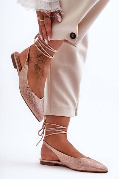 Жіночі балетки на шнурівці, прикрашені шпильками, бежевого кольору Jange