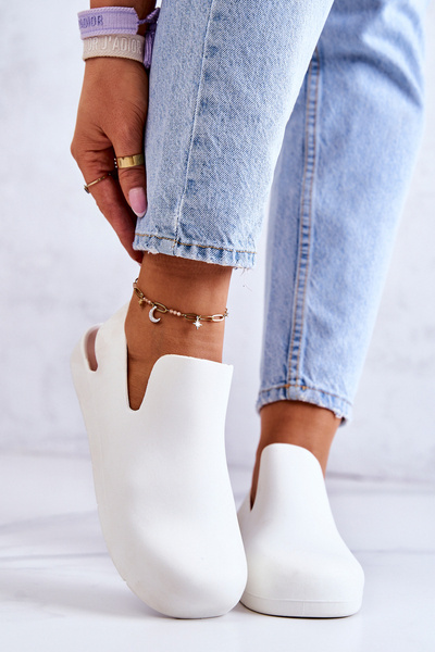 Модні гумові сабо білі Meriko 