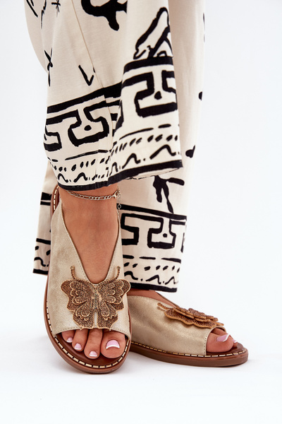 Жіночі сандалі на плоскому каблуці з прикрасою золоті Setorina