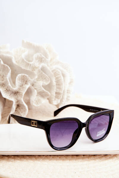 Жіночі сонцезахисні окуляри з чорно-золотими деталями UV400 Black