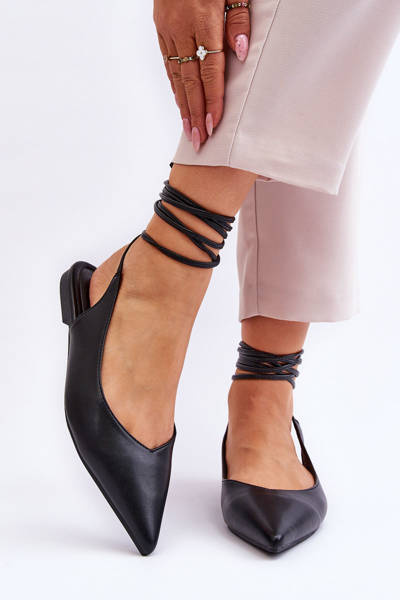 Жіночі гостроносі балетки на зав'язках Black Turriso