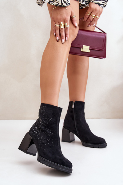 Утеплені жіночі ботильйони на підборах з декором чорні D&A MR880-130