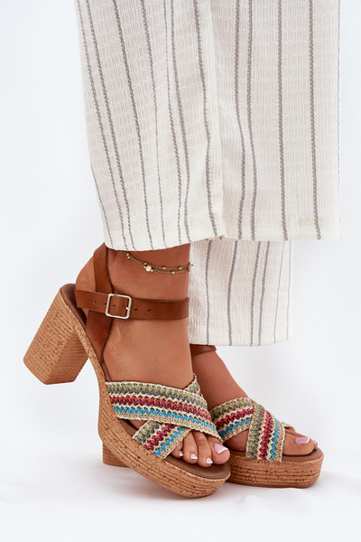 Шкіряні Сандалі На Каблуку З Плетінням На Ремінцях Коричневі Зазу 40460