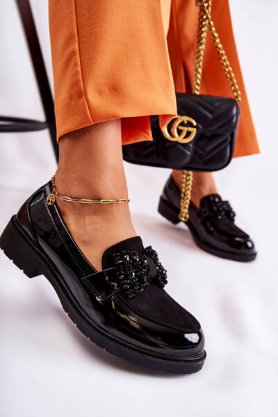 Жіночі броги лаковані з бантом Black Laurent