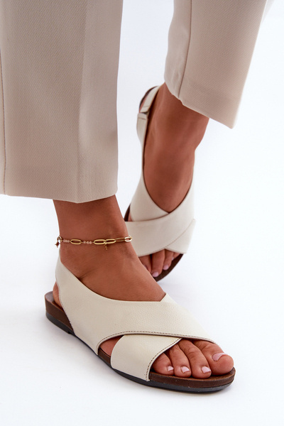 Світло-бежеві жіночі шкіряні босоніжки Zazoo 40407