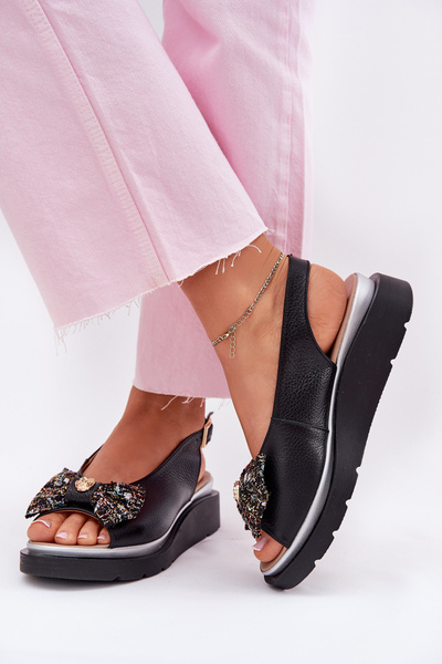 Жіночі шкіряні сандалі на платформі з бантом Zazoo 1882 чорні