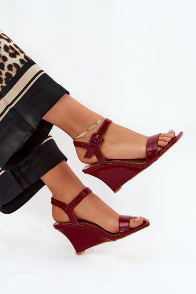 Лакові Жіночі Сандалі На Платформі Бордові Vliraya