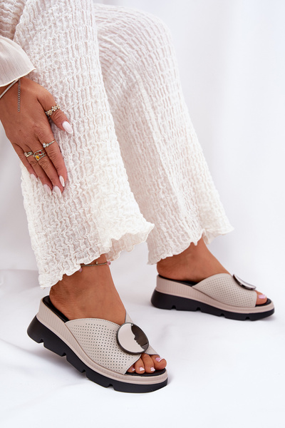 Жіночі Шкіряні Сандалі З Декором Бежеві S.Barski LR51-662