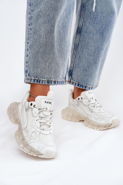 Жіночі Шкіряні Кросівки GOE RR2N4083 Бежеві