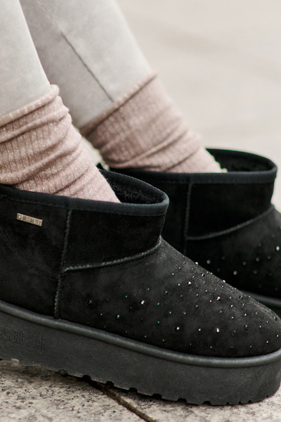 Снігові черевики з декором на платформі Big Star OO274A105 чорні