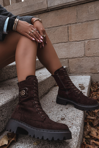 Жіночі черевики Wokrery з декоративним елементом ізольовані шоколадні Kalindra