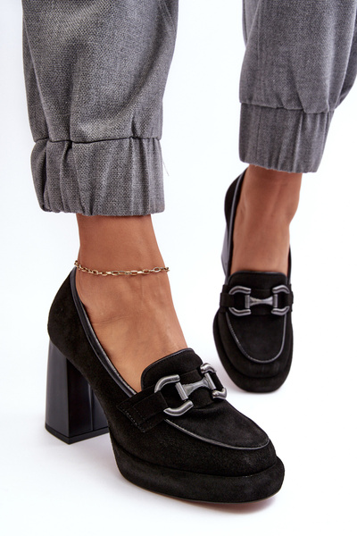 Шкіряні човники на масивному каблуці Laura Messi 2706 Чорні