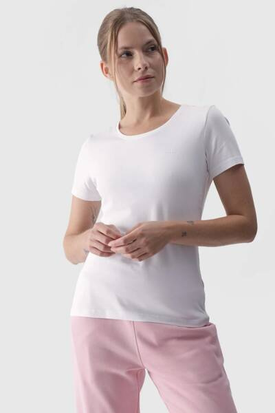 Гладка жіноча футболка з логотипом біла 4F 4FWMM00TTSHF1845-10S