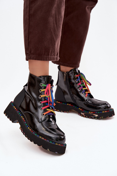 Шкіряні лаковані жіночі черевики Artiker 57C0064 Чорні