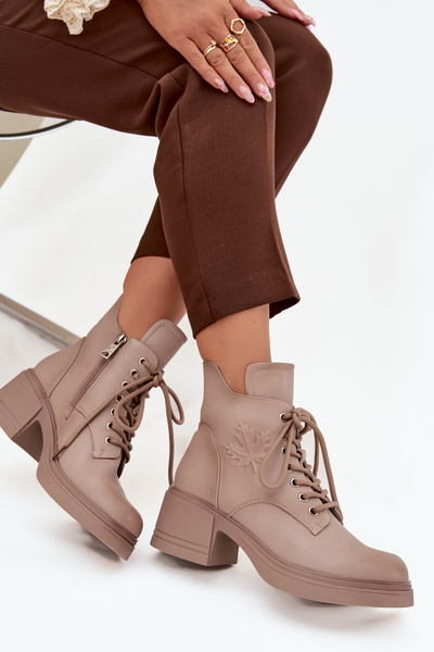 Жіночі шкіряні черевики на платформі з опалюванням Vinceza 39950 бежеві