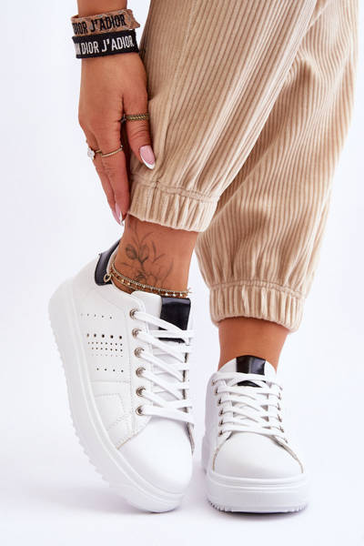 Жіноче спортивне взуття чорно-біле Be First!