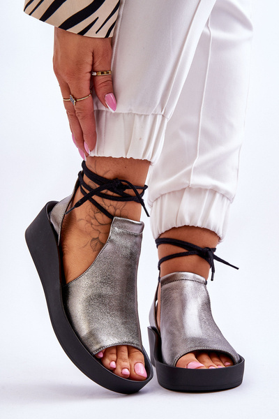 Шкіряні босоніжки на танкетці Nicole 2743/063 Silver-Black