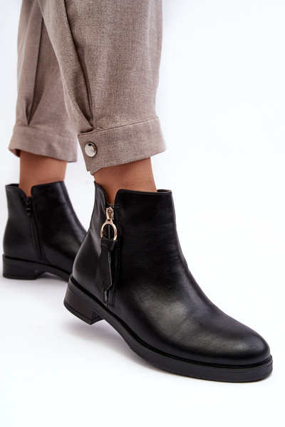 Жіночі шкіряні черевики Vasica чорного кольору