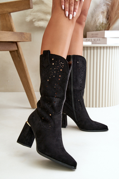 Чорні жіночі ботильйони з вирізом і гострими носками зі штучної замші Nevithra