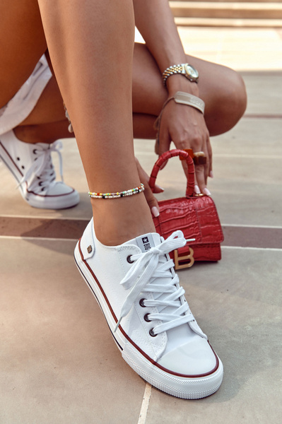 Жіночі класичні низькі кросівки Big Star DD274336 Білі