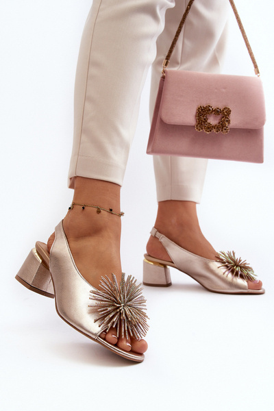 Шкіряні босоніжки з орнаментом Laura Messi 2719 Gold